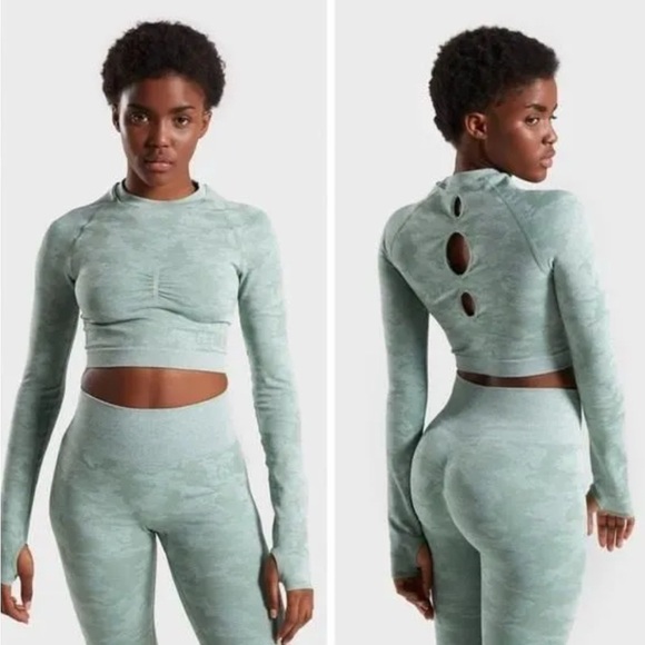 Gymshark Sage Green Long Sleeve Top - Picture 3 of 9